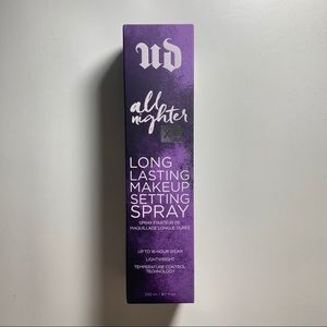 {Brand New} - Urban Decay Setting Spray XL